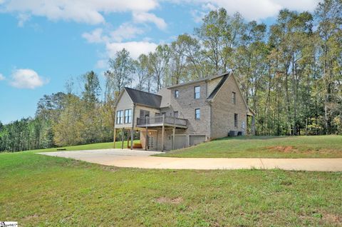 A home in Laurens