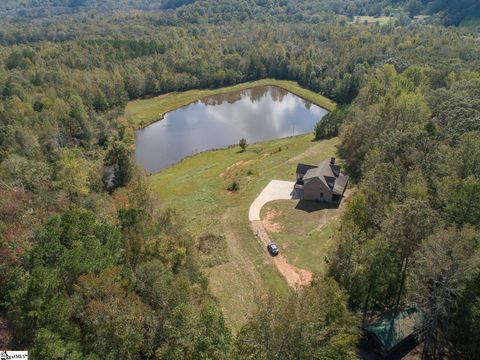 A home in Laurens