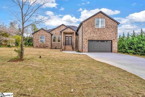 Single Family Residence in Campobello SC 131 Prison Camp Road.jpg