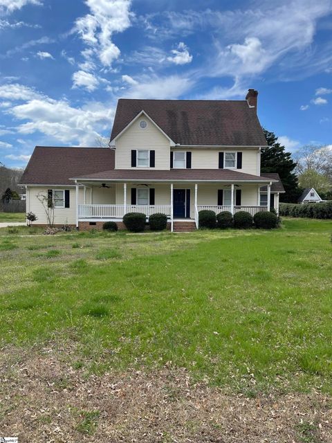 A home in Easley