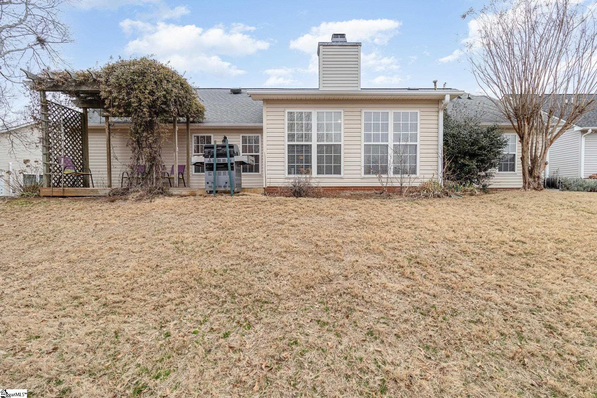 Greenville, South Carolina 29615, United States, 4 Bedrooms Bedrooms, ,2 BathroomsBathrooms,Residential,Active,6903