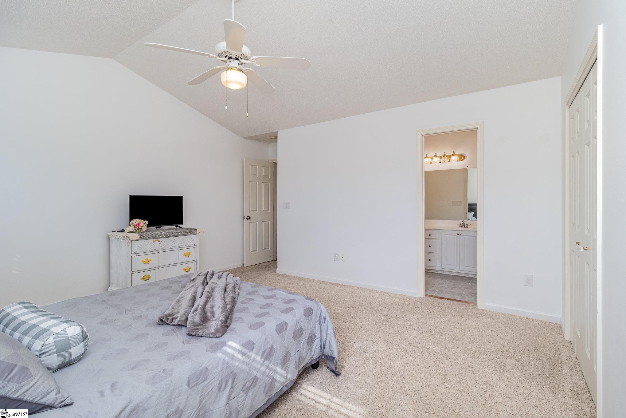 Greenville, South Carolina 29615, United States, 4 Bedrooms Bedrooms, ,2 BathroomsBathrooms,Residential,Active,6903