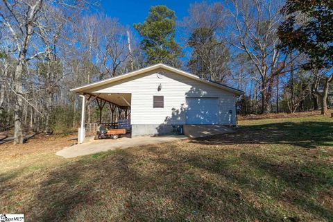 A home in Easley