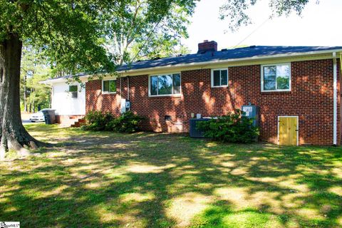 A home in Belton