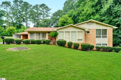 Photo for 117 Arrowood Lane