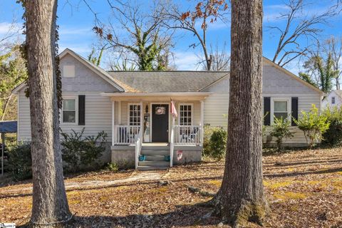 A home in Laurens