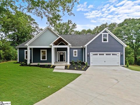 Single Family Residence in Simpsonville SC 1038 Neely Ferry Road.jpg