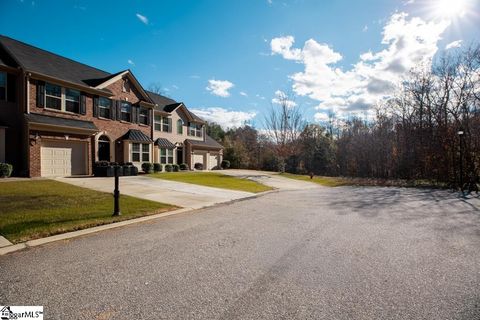 A home in Duncan