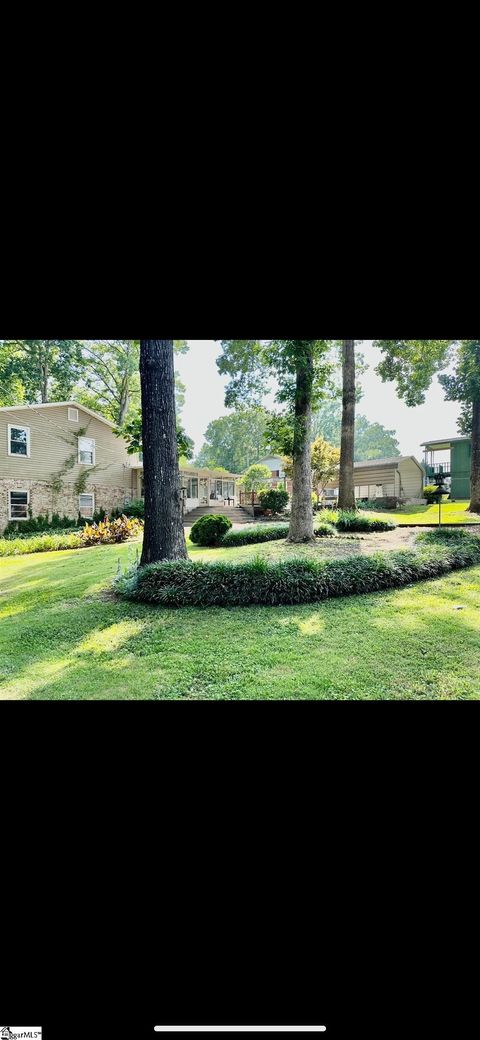 A home in Easley