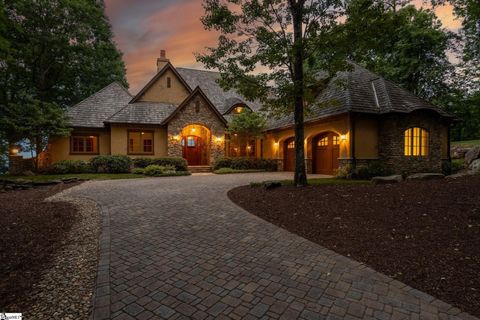 A home in Landrum