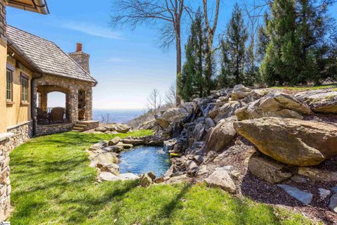 A home in Landrum