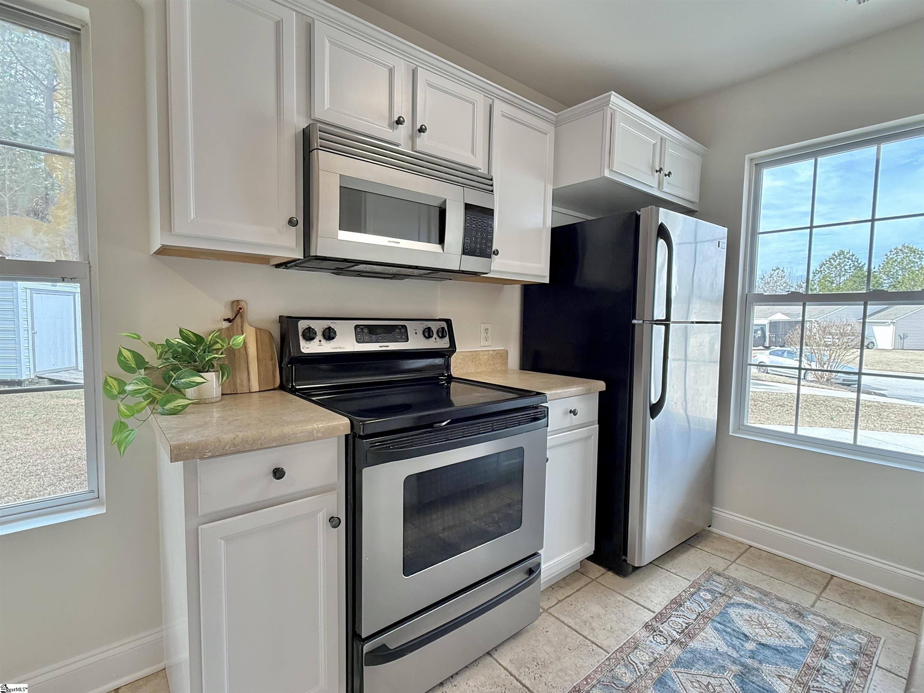 Seneca, South Carolina 29678, United States, 2 Bedrooms Bedrooms, ,2 BathroomsBathrooms,Residential,Contingent,11644