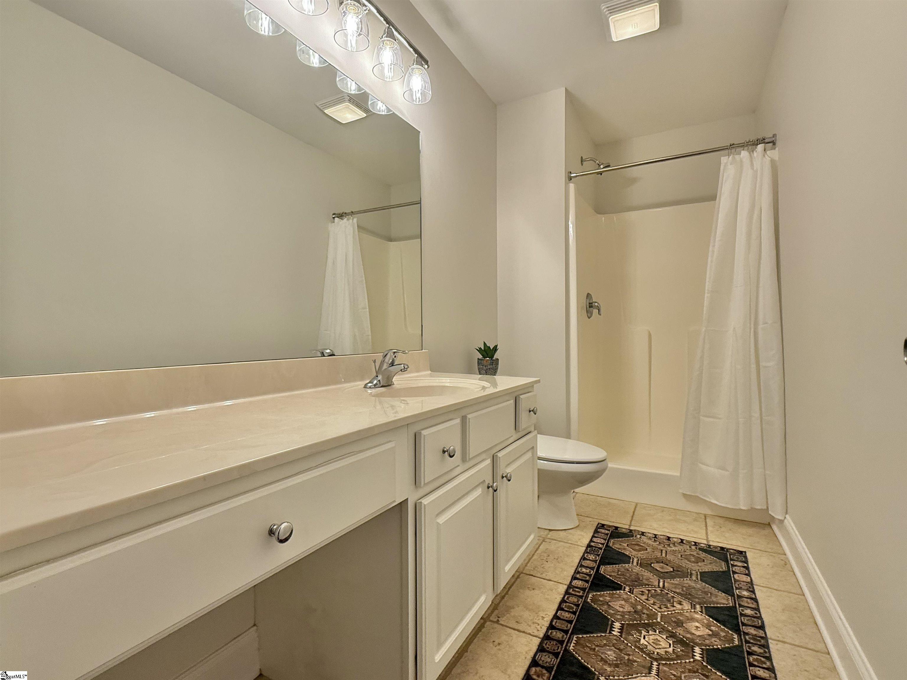 Seneca, South Carolina 29678, United States, 2 Bedrooms Bedrooms, ,2 BathroomsBathrooms,Residential,Contingent,11644