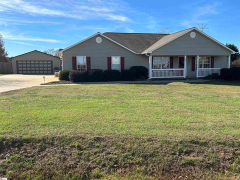 A home in Lyman