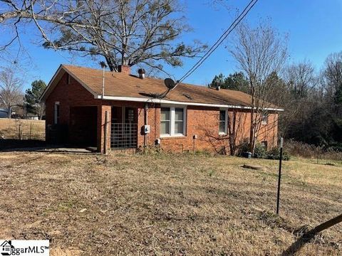 A home in Laurens