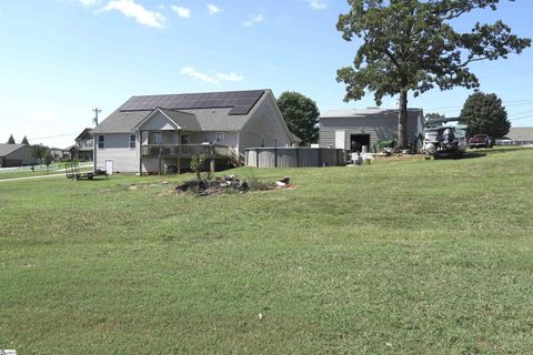 A home in Wellford