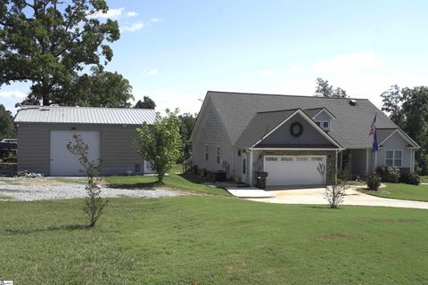 A home in Wellford