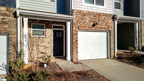 A home in Easley