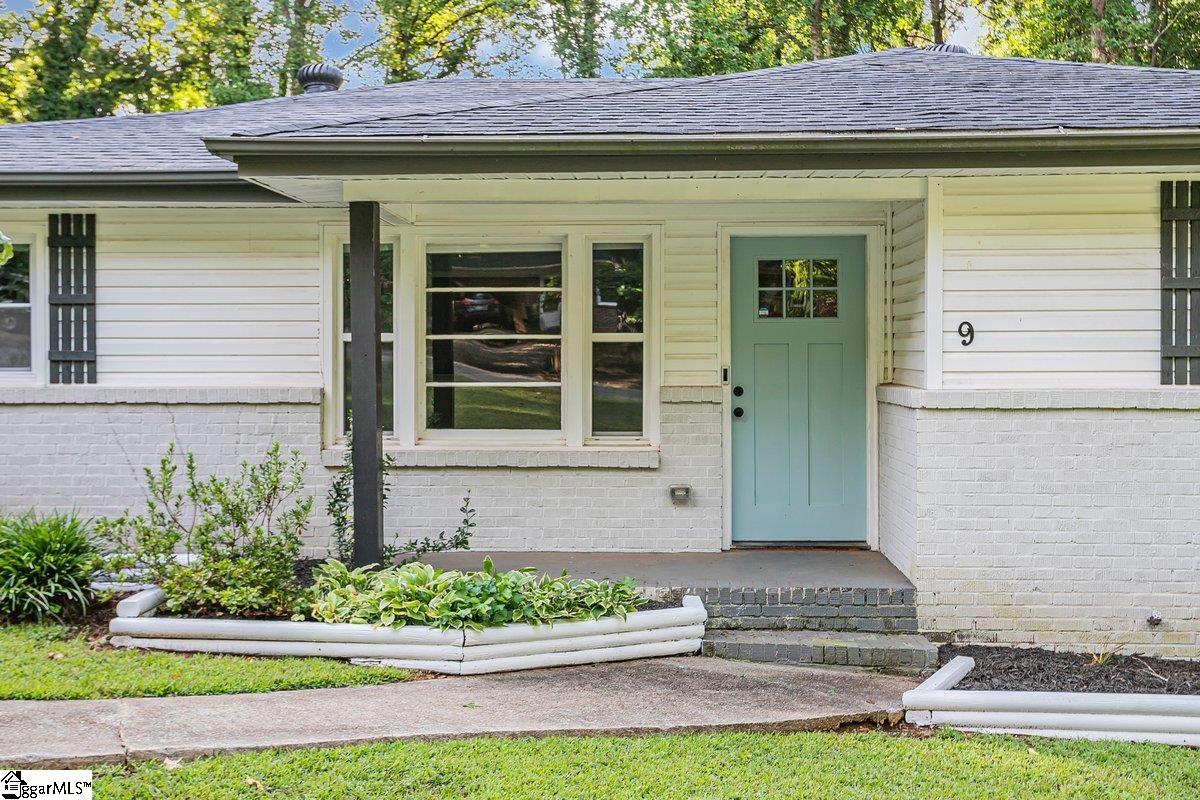 Greenville, South Carolina 29605, United States, 3 Bedrooms Bedrooms, ,1 BathroomBathrooms,Residential,Contingent,51052