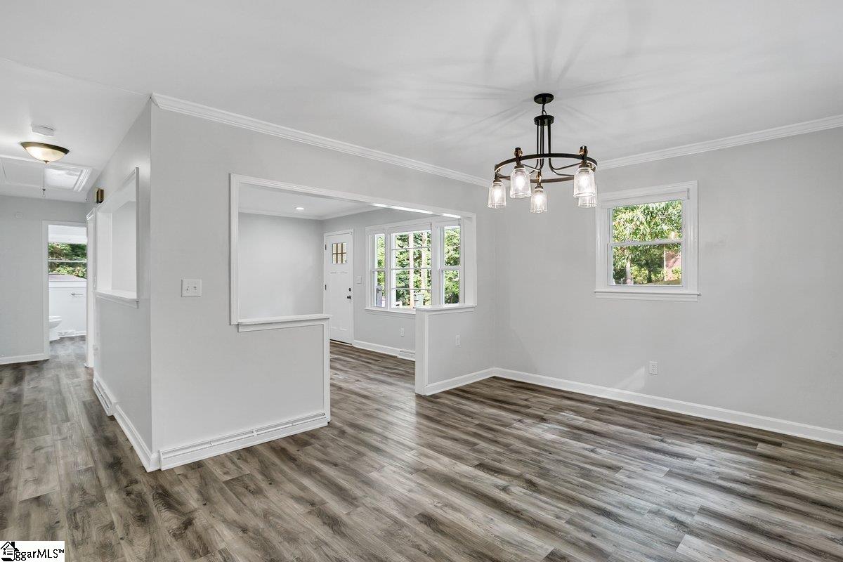 Greenville, South Carolina 29605, United States, 3 Bedrooms Bedrooms, ,1 BathroomBathrooms,Residential,Contingent,51052