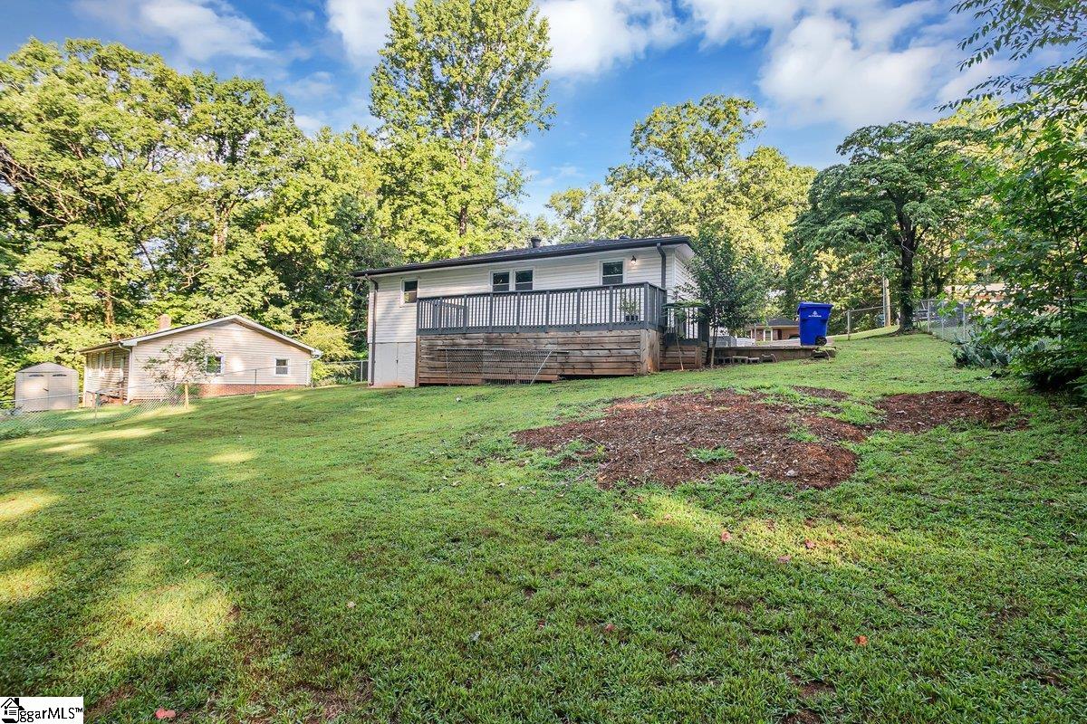 Greenville, South Carolina 29605, United States, 3 Bedrooms Bedrooms, ,1 BathroomBathrooms,Residential,Contingent,51052