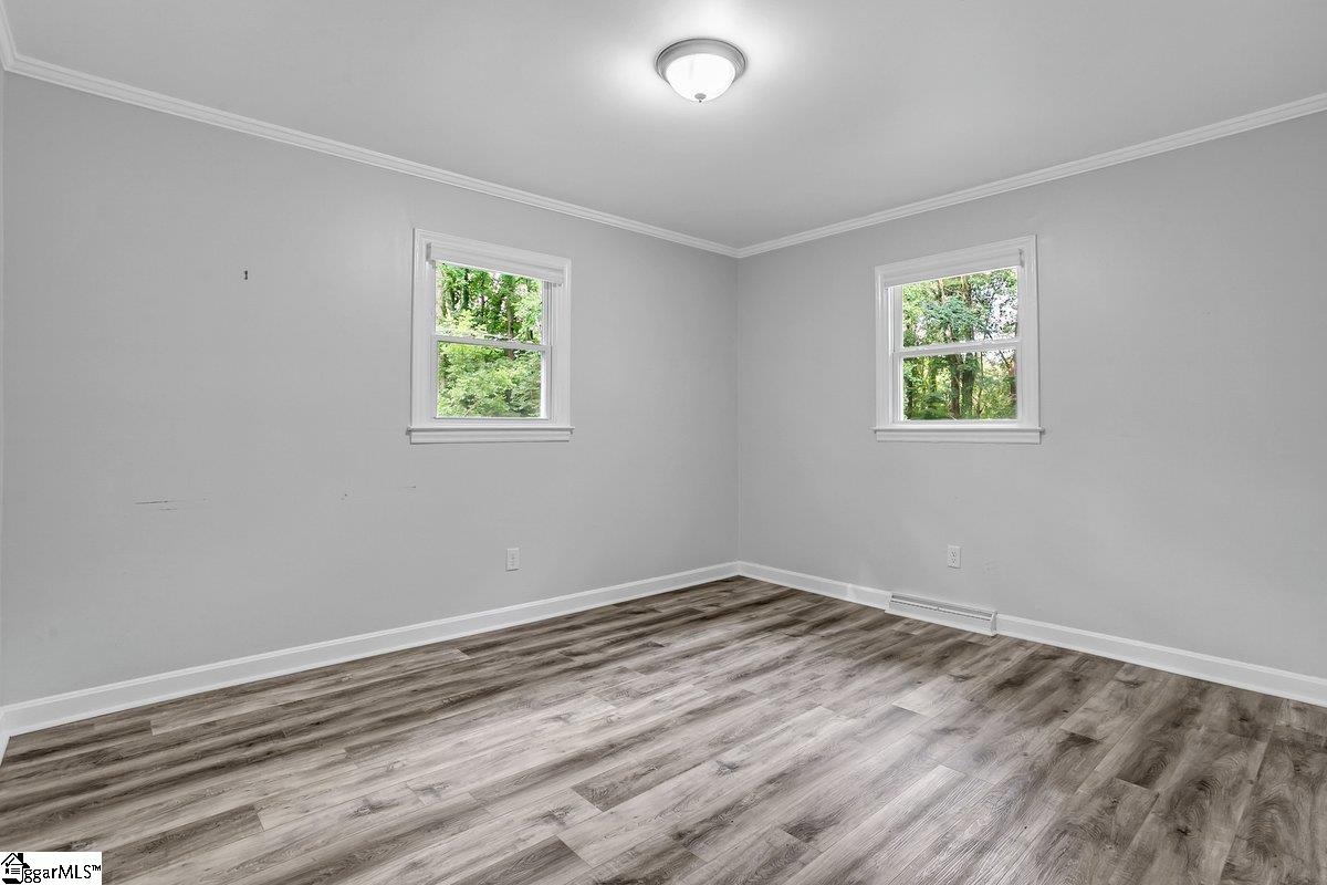 Greenville, South Carolina 29605, United States, 3 Bedrooms Bedrooms, ,1 BathroomBathrooms,Residential,Contingent,51052