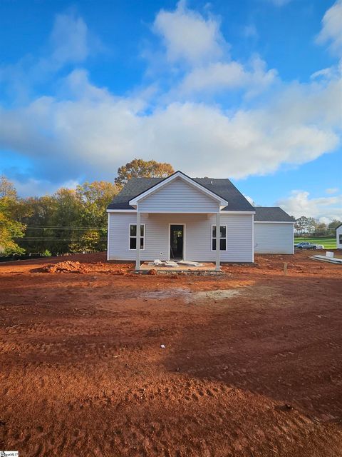 A home in Chesnee