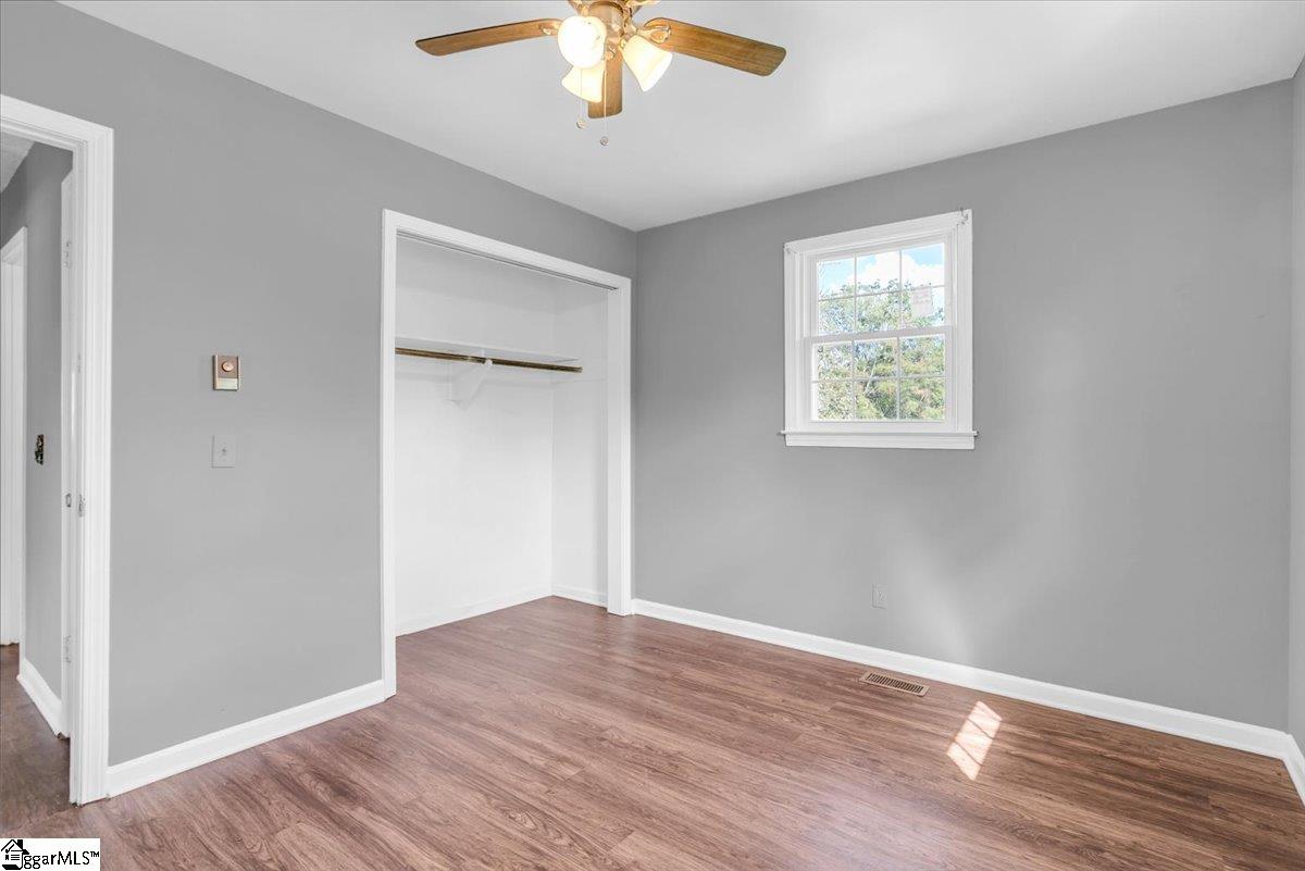 Greenville, South Carolina 29611, United States, 3 Bedrooms Bedrooms, ,1 BathroomBathrooms,Residential,Contingent,31123