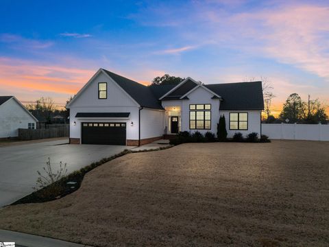 A home in Lyman