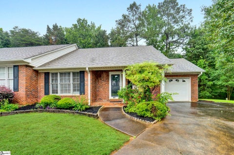 Photo for 407 W Pointe Drive
