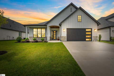 Photo for 106 Pleasant Brook Road