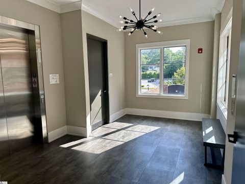 Condominium in Greenville SC 110 Markley Street 32.jpg