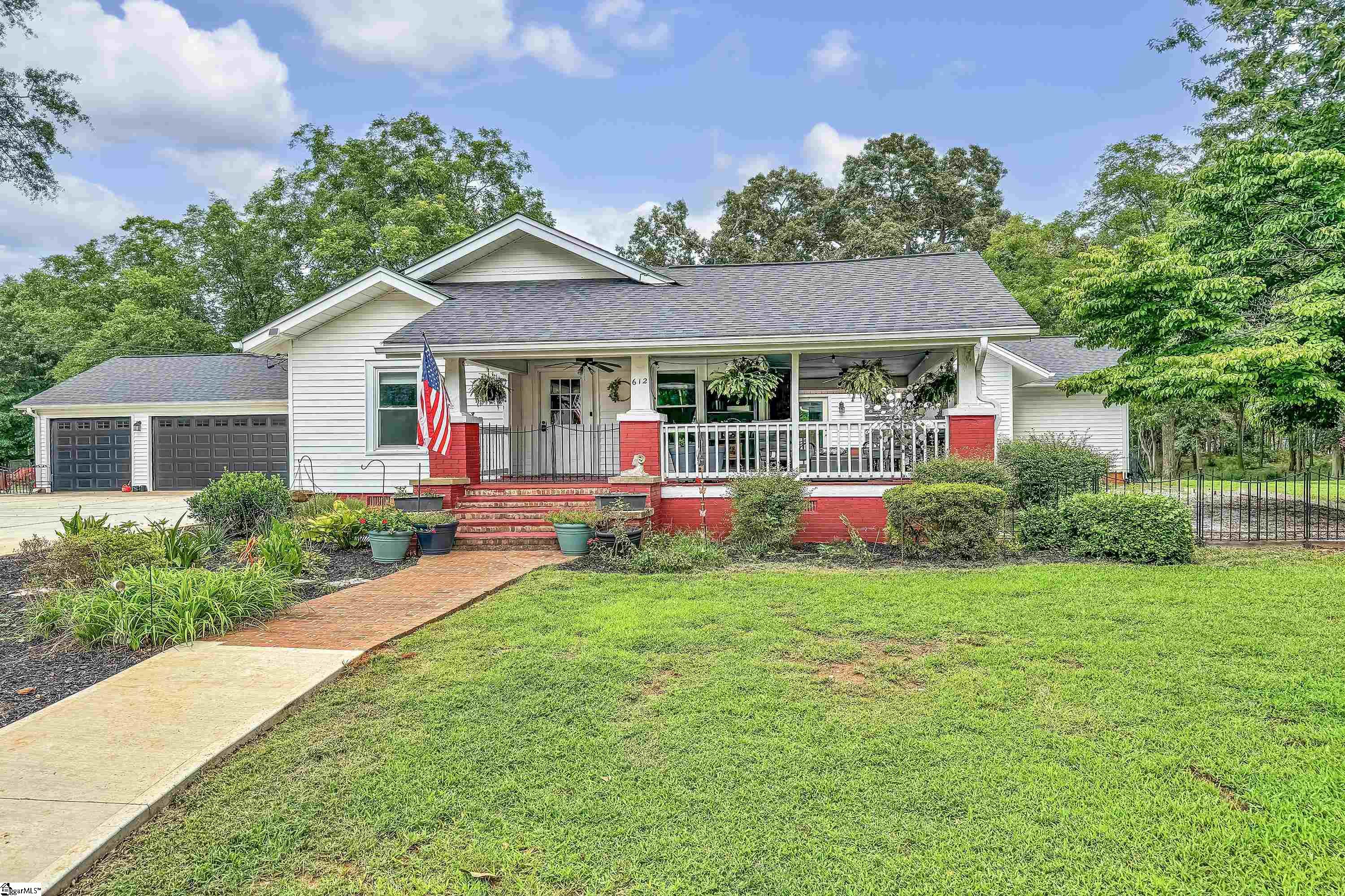 Greenville, South Carolina 29617, United States, 3 Bedrooms Bedrooms, ,3 BathroomsBathrooms,Residential,Active,48847