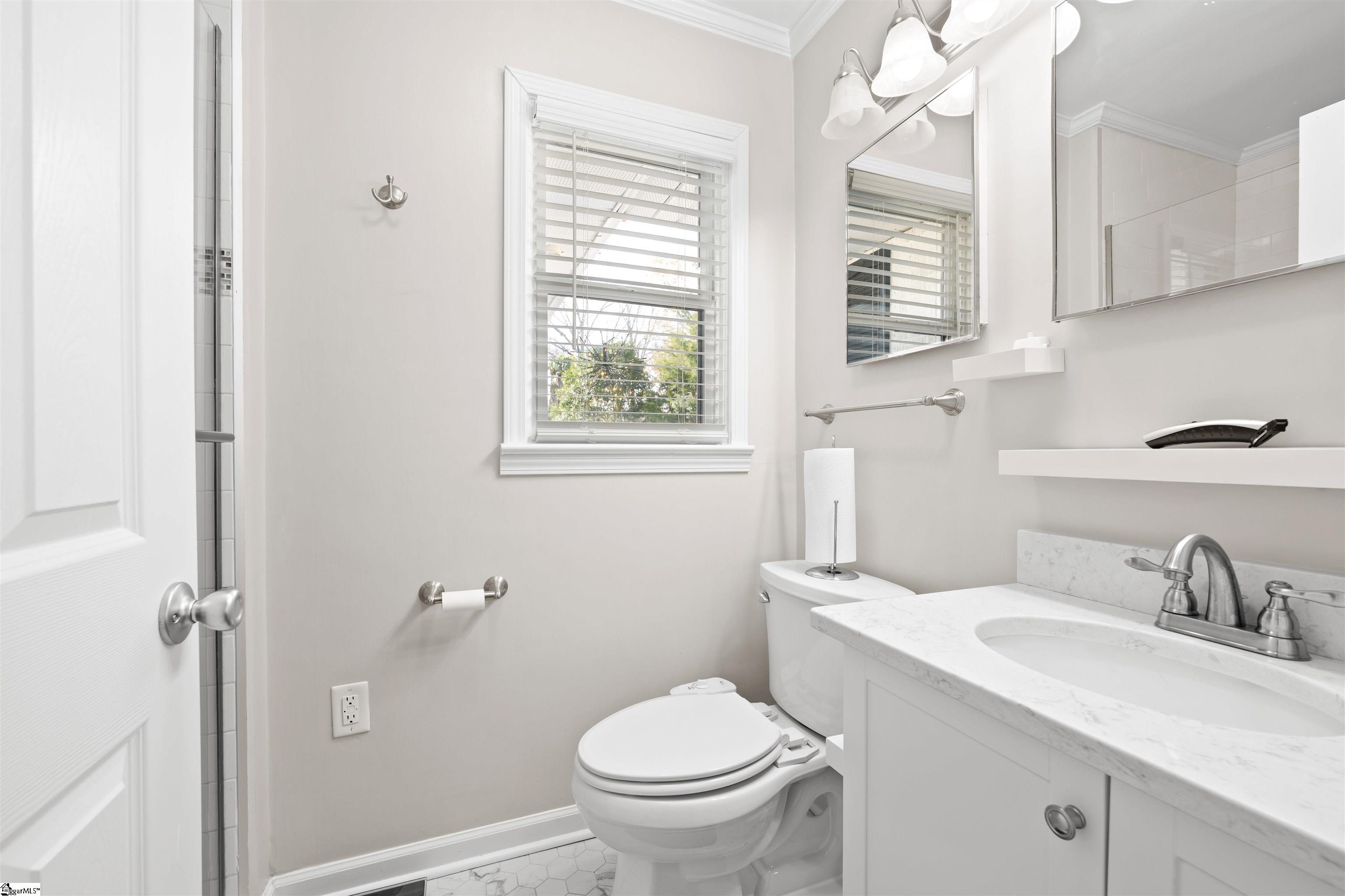 Anderson, South Carolina 29621, United States, 5 Bedrooms Bedrooms, ,3 BathroomsBathrooms,Residential,Pending,26030