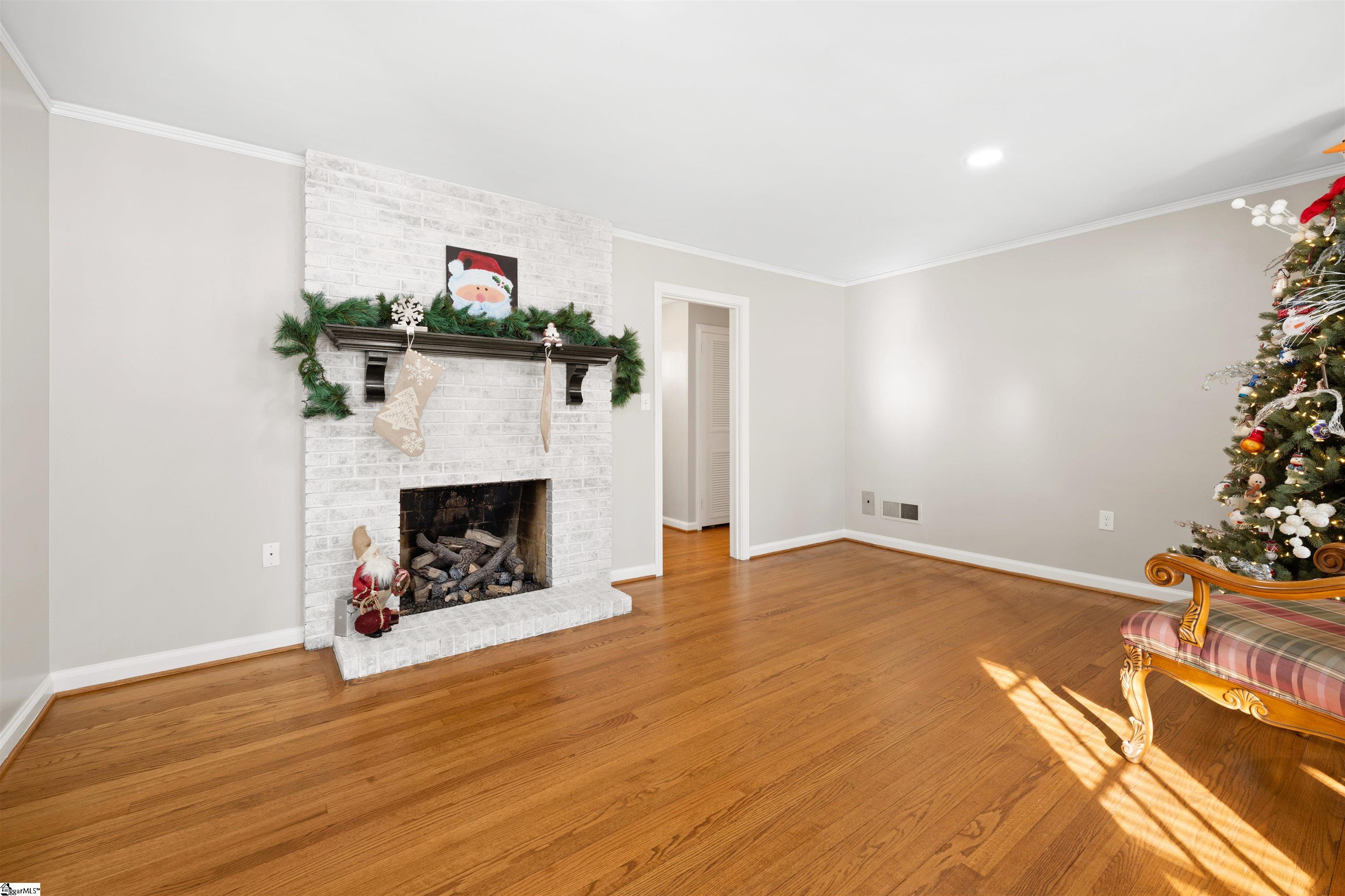 Anderson, South Carolina 29621, United States, 5 Bedrooms Bedrooms, ,3 BathroomsBathrooms,Residential,Pending,26030