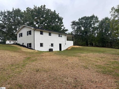 A home in Forest City