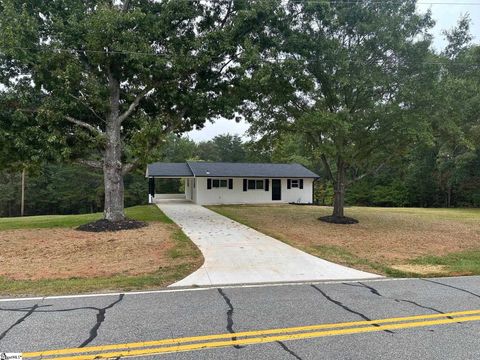 A home in Forest City