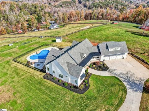 A home in Travelers Rest