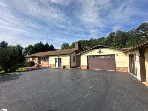 A home in Landrum