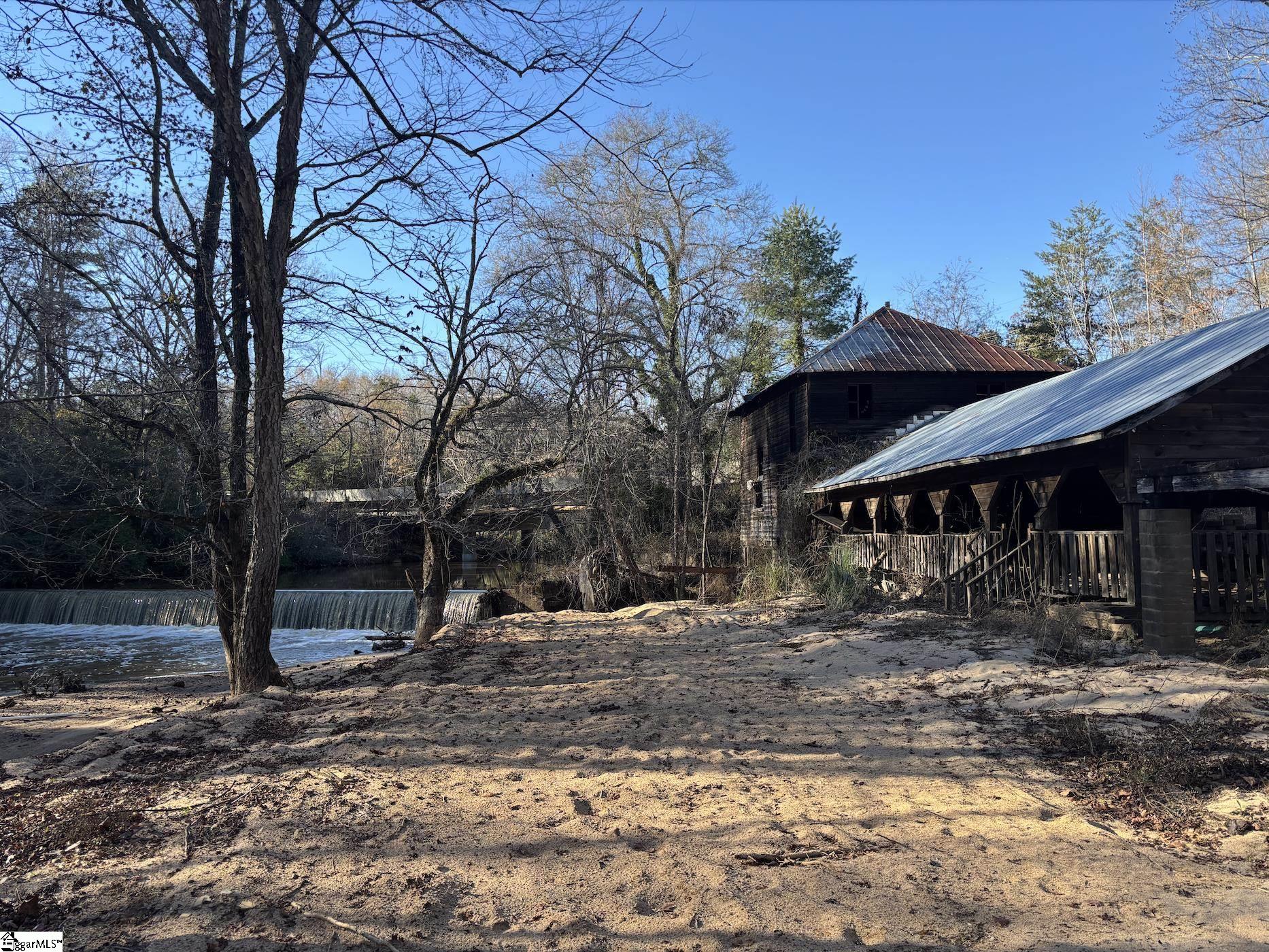 23 Stallings Road