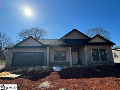 179 Cedar Avenue, Wellford, SC 29385 - MLS#: 1543552