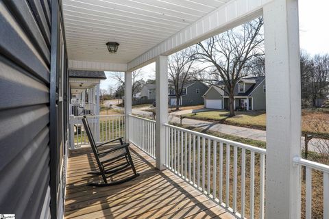 A home in Easley