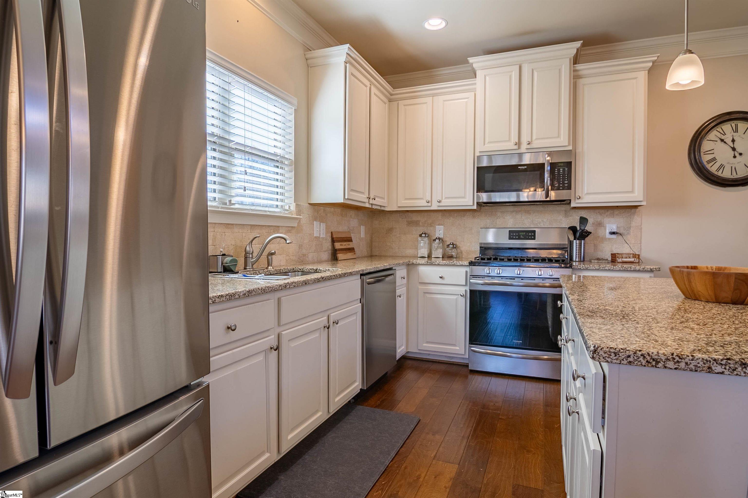 Greenville, South Carolina 29611, United States, 4 Bedrooms Bedrooms, ,3 BathroomsBathrooms,Residential,Active,45419