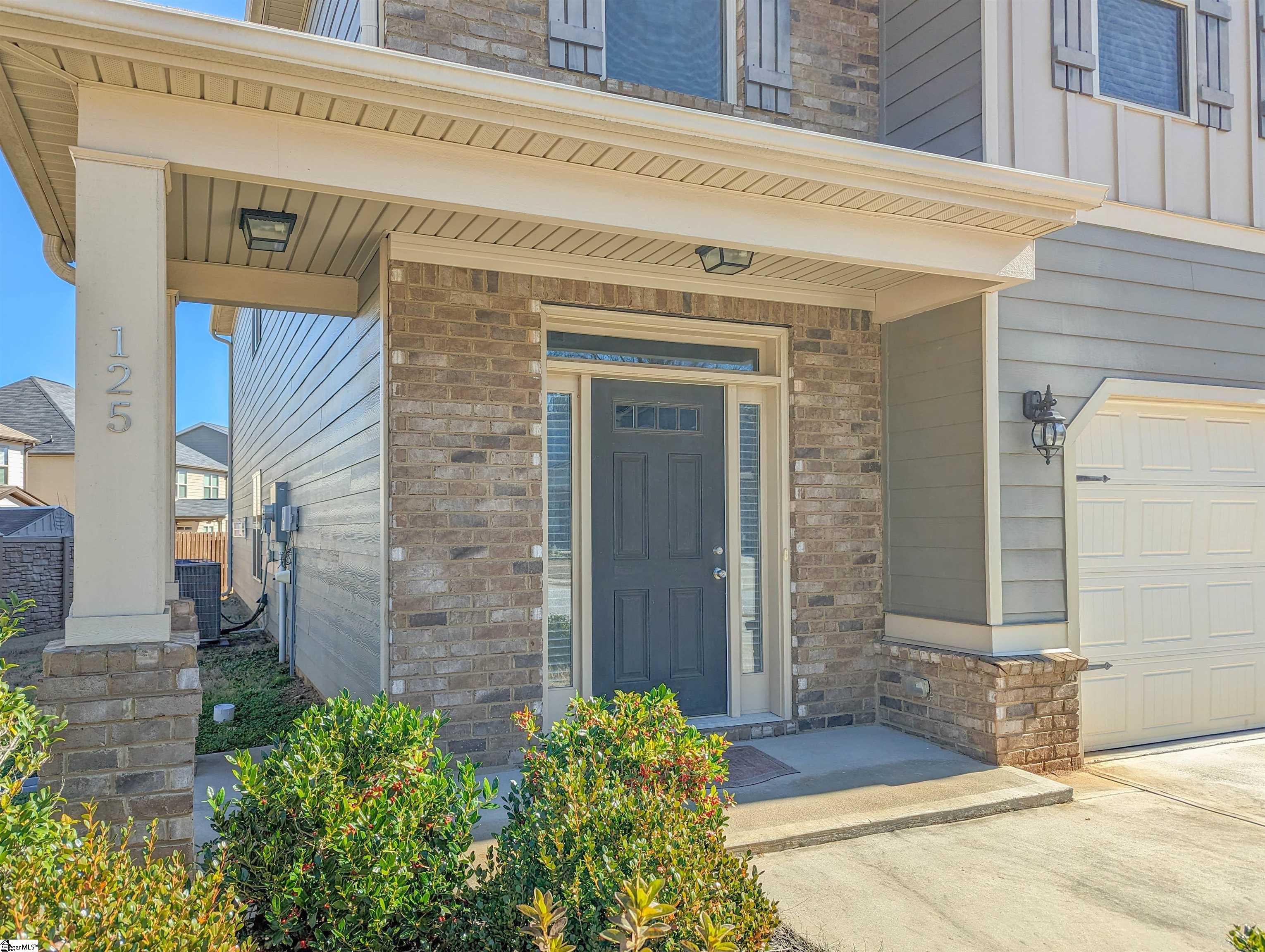 Greenville, South Carolina 29611, United States, 4 Bedrooms Bedrooms, ,3 BathroomsBathrooms,Residential,Active,45419