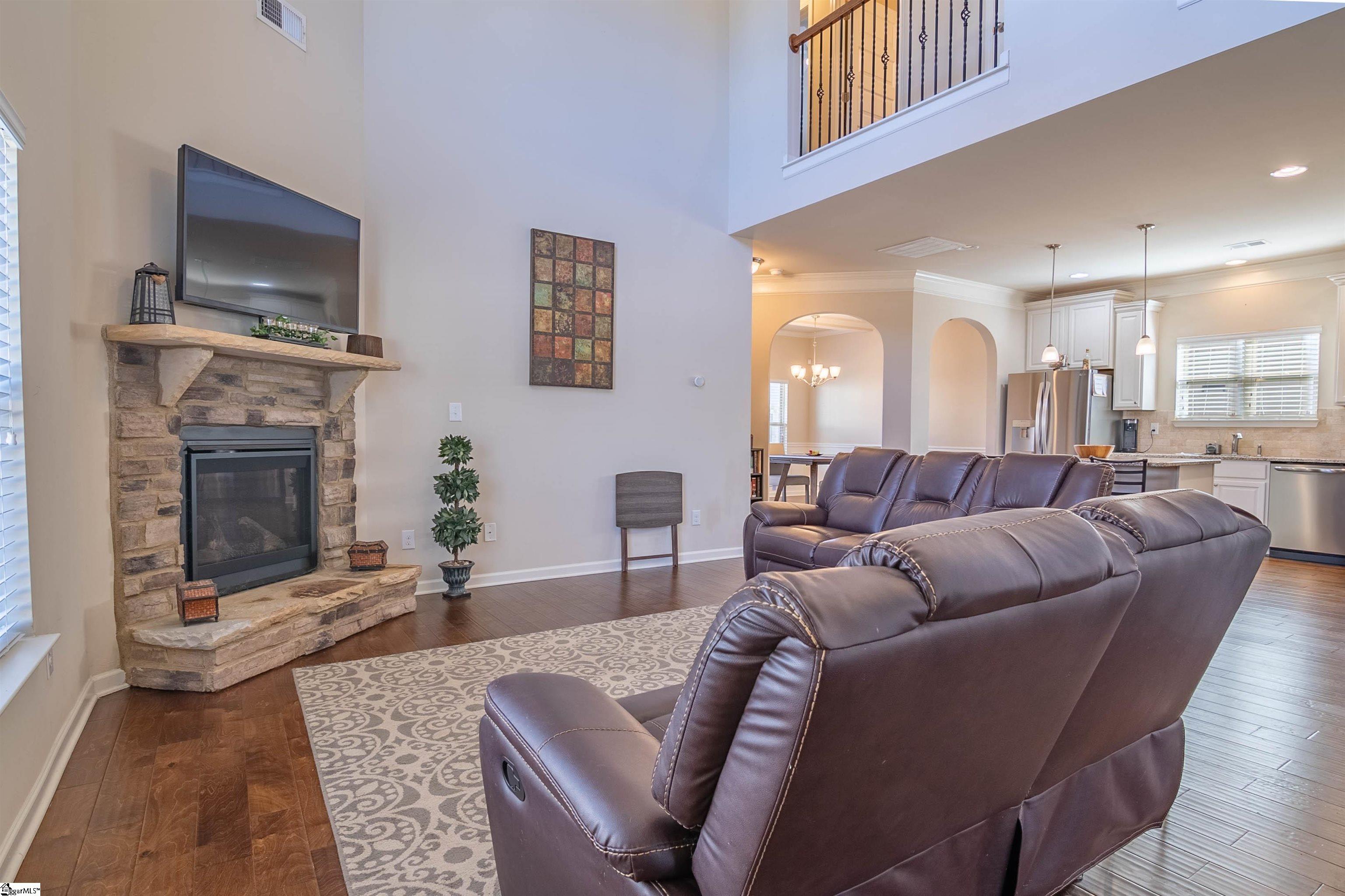 Greenville, South Carolina 29611, United States, 4 Bedrooms Bedrooms, ,3 BathroomsBathrooms,Residential,Active,45419