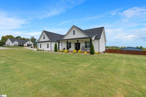 A home in Lyman