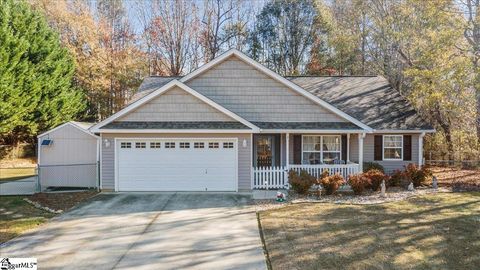 A home in Travelers Rest