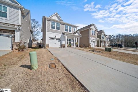 A home in Easley