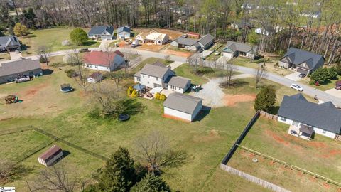 A home in Chesnee