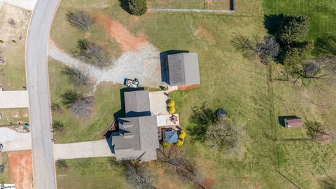 A home in Chesnee